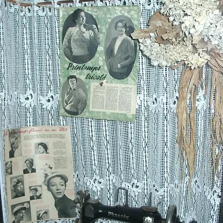 Autrefois La Modiste *