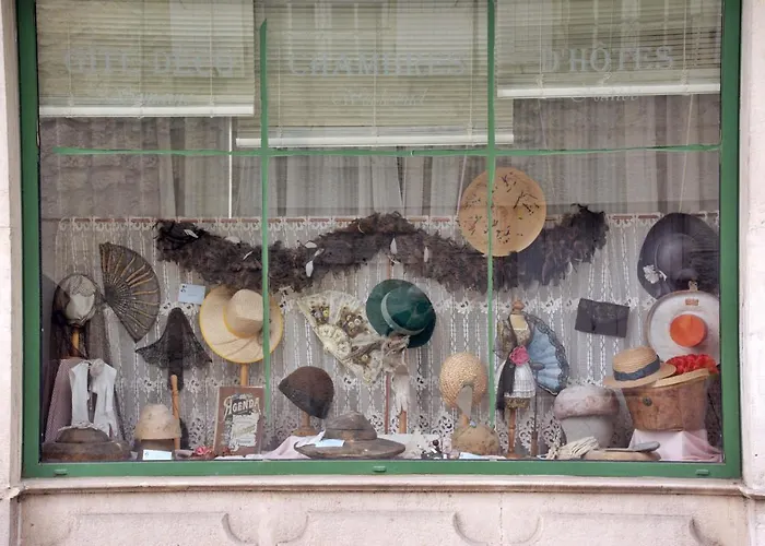 Autrefois La Modiste Saint-Clar