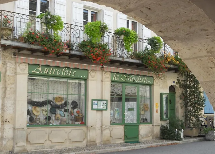 Autrefois La Modiste Saint-Clar